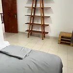 Habitación cerca de la playa 202