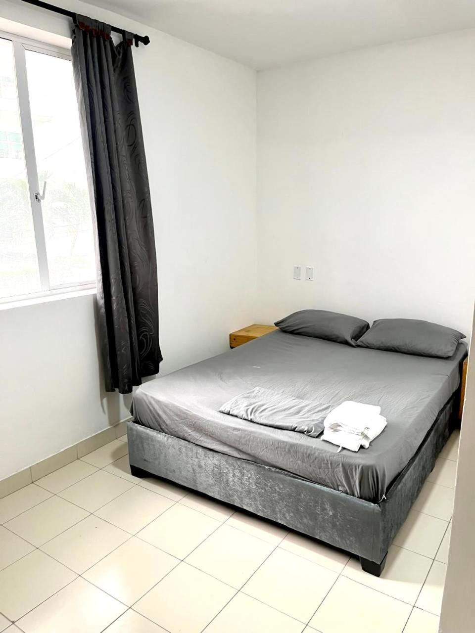 Habitación Cerca De La Playa 202 Habitación en casa particular